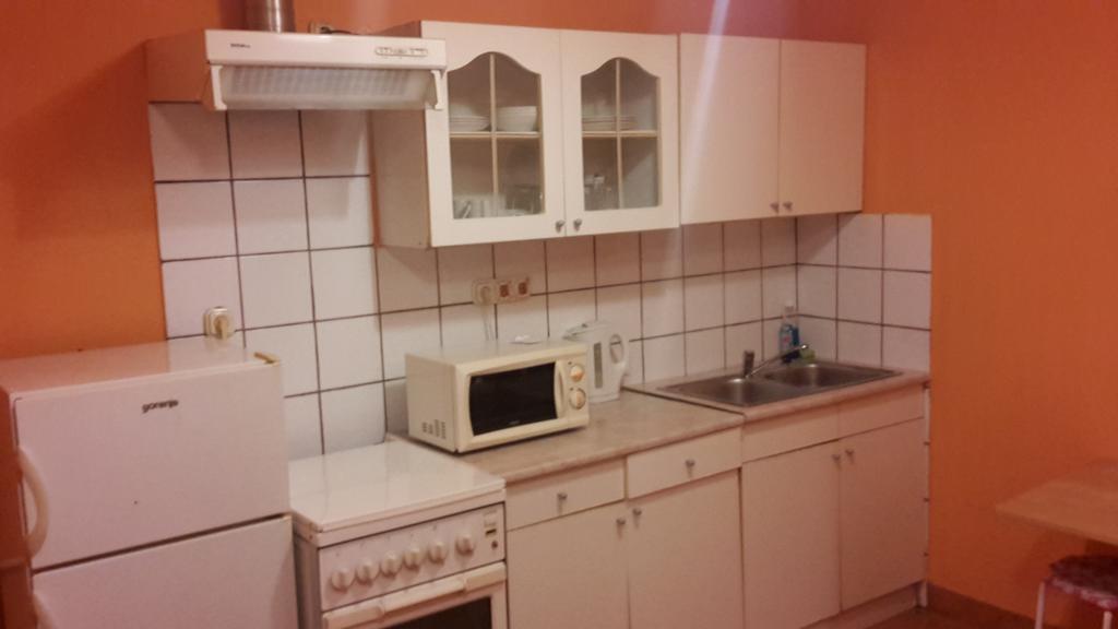 Fanni Budapest Guesthouse Rum bild